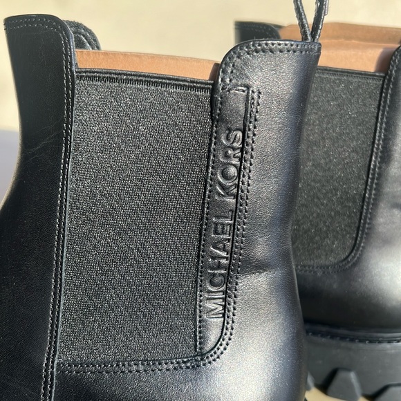 - Michael Kors ridley bootie - Picture 4 of 5